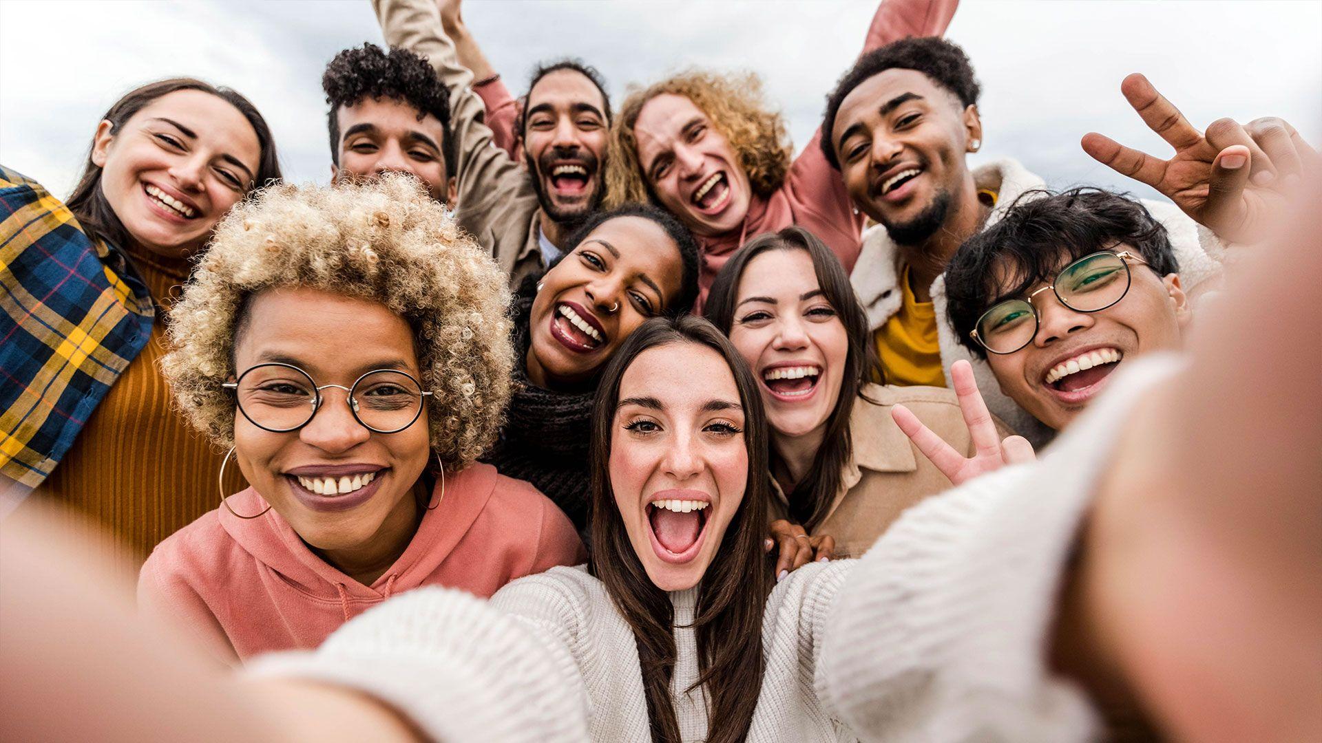 Finding Your Community: Expat and Student Groups in Dubai